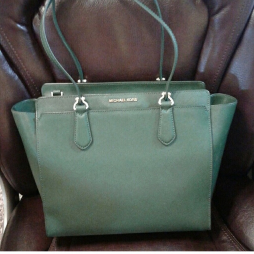 MICHAEL KORS PURSE